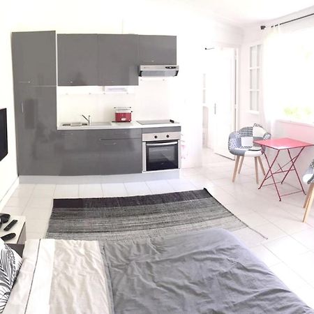 Studio Charmant Au Coeur De Boucan Canot 30 M² Avec Jardin Prive Saint-Paul Exteriér fotografie